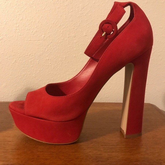 Platform heels - Picture 2 of 6